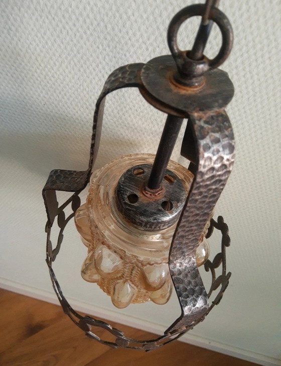 Image 1 of Amberkleurige Art-Deco Art-Nouveau Amsterdamse School pagode stijl hanglamp