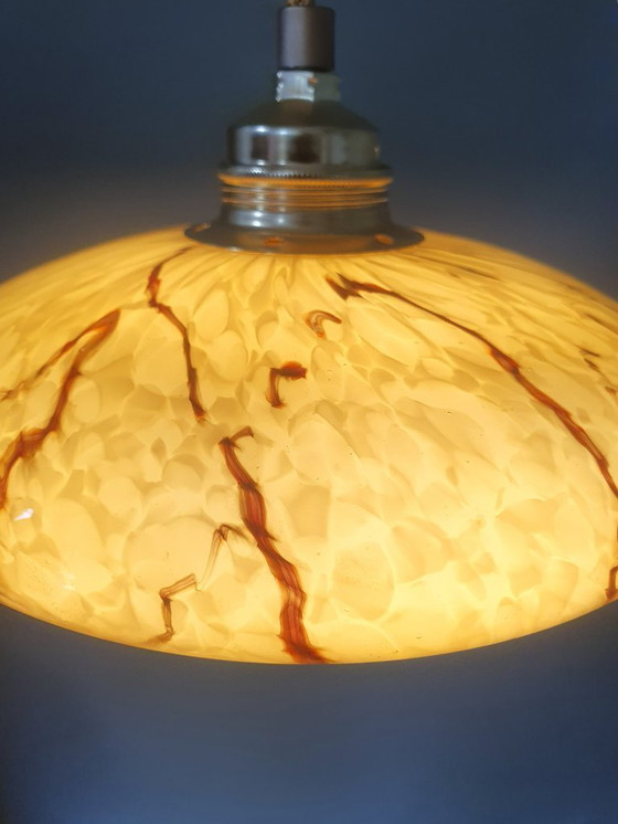 Image 1 of Suspension vintage - verre opalin - abat-jour marbré