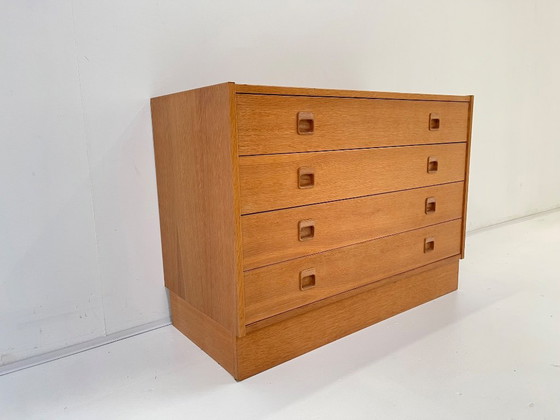 Image 1 of Commode vintage au design danois par Poul Hundevad