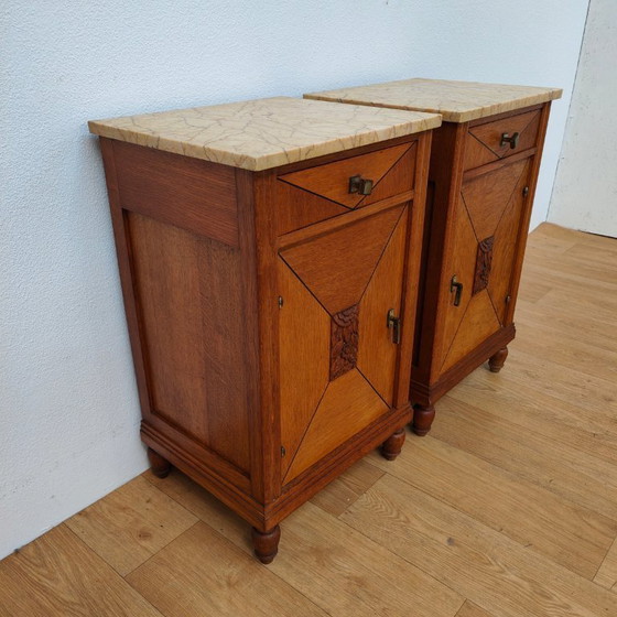 Image 1 of Set Vintage Art Deco nachtkastjes, bijzetkastjes marmer blad