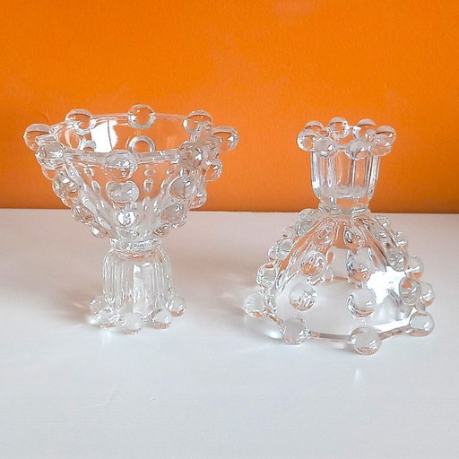 Vintage (1960-1970) Set van 2 Mid-Century glazen kandelaars – brutalistisch lensdesign – Tsjechisch persglas 
