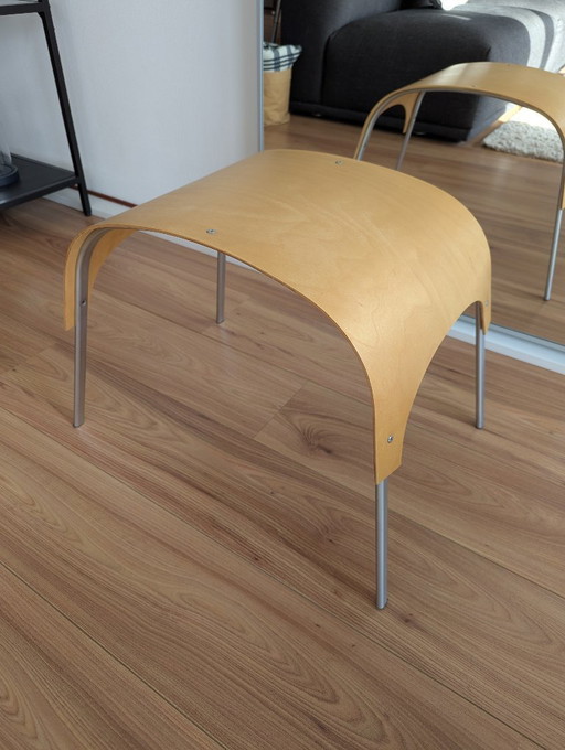 🏷️ OFERTA - Reposapiés Artek “Pochino” – Hanspeter Weidmann (2000)