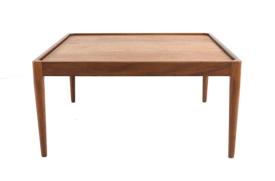 Image 1 of Table basse carrée à plateau réversible, vintage « Hilleberg »