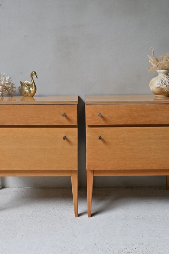 Image 1 of Set vintage di comodini in rovere