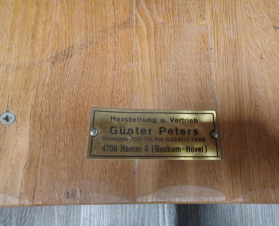 Image 1 of Handgemaakte Duitse wijnvatkast van Gunter Peeters – Unieke halfronde houten wandbar met smeedijzeren deuren