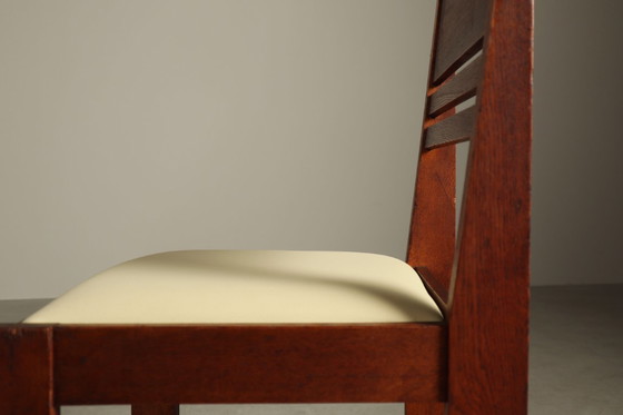 Image 1 of Satz von 4 Esszimmerstühlen aus Eiche der Haager Schule, ca. 1925–1935