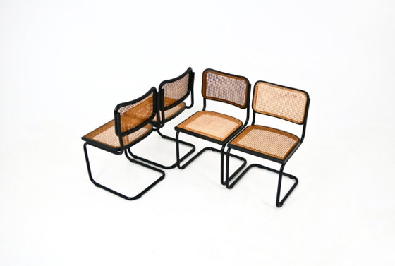 Image 1 of Esszimmerstühle Modell B32 von Marcel Breuer, komplett schwarz, 4er-Set