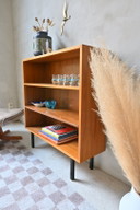 Libreria vintage – impiallacciatura in teak, stile metà secolo