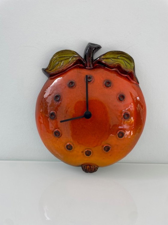 Image 1 of Retro keramische wandklok appel jaren 70
