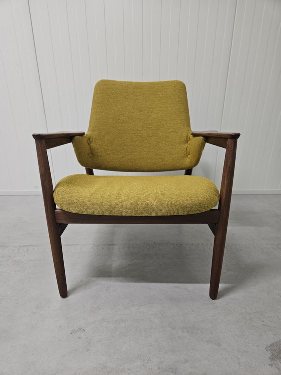 Stunning Armchair by renowned Danish designer Ib Kofod-Larsen, Pastoe, Textile, Wood, Brown (photo 8 of 10)