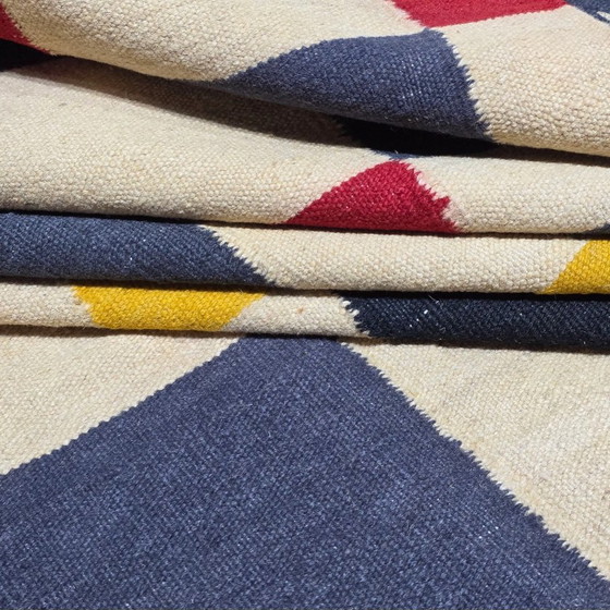 Image 1 of Tapis Piet Mondrian – Homage to Victory Boogie-Woogie, tapisserie artistique en laine tissée main