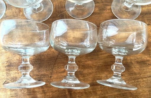 10 stemmed champagne/ice cream glasses