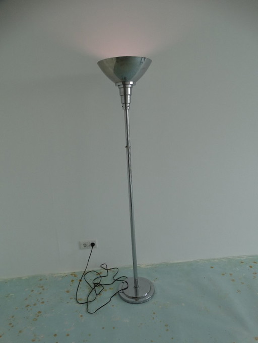 Art deco lamp from 1925
