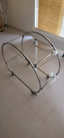 Originaler Servierwagen im Bauhaus-/Art-déco-Stil aus den 1930er-Jahren – verchromtes Messing