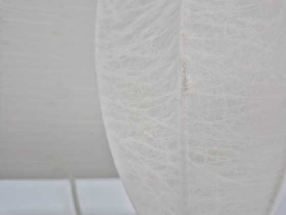 Image 1 of Cocoon tafellamp. Vintage jaren 80, 90 lamp.