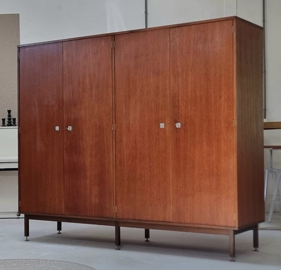 Image 1 of Mid Century kledingkast