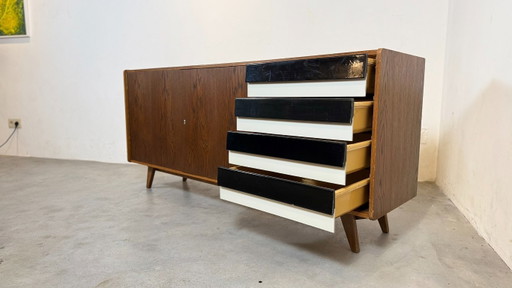 Buffet U-460 Jiri Jiroutek