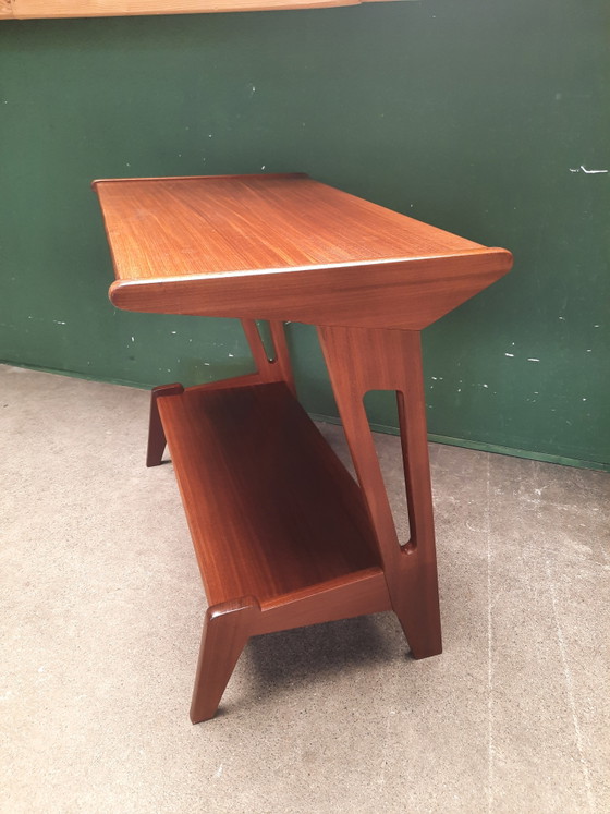 Image 1 of Mesa auxiliar / mesa de televisión Louis van Teeffelen