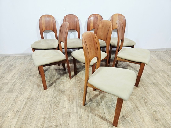 Tavolo allungabile in teak danese + sedie di Möbelfabrik Holstebro, anni '70, set di 9 (photo 10 of 24)