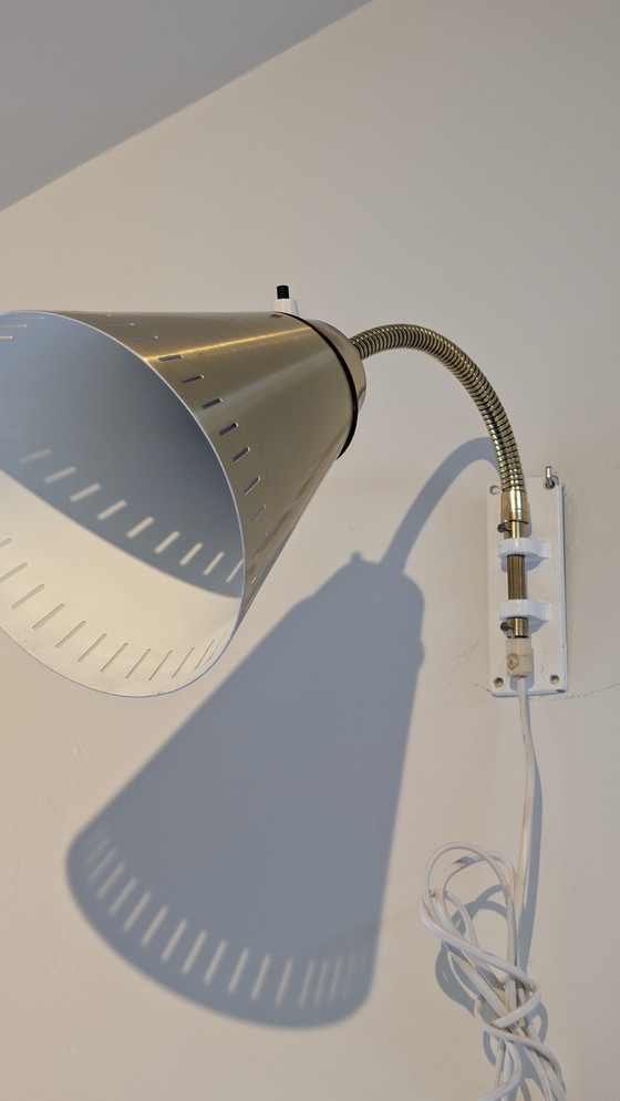 Image 1 of Lampada da parete flessibile in ottone - AJH Svezia, anni '50