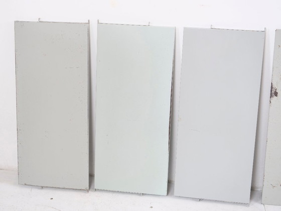 Image 1 of Estante de piso Tomado