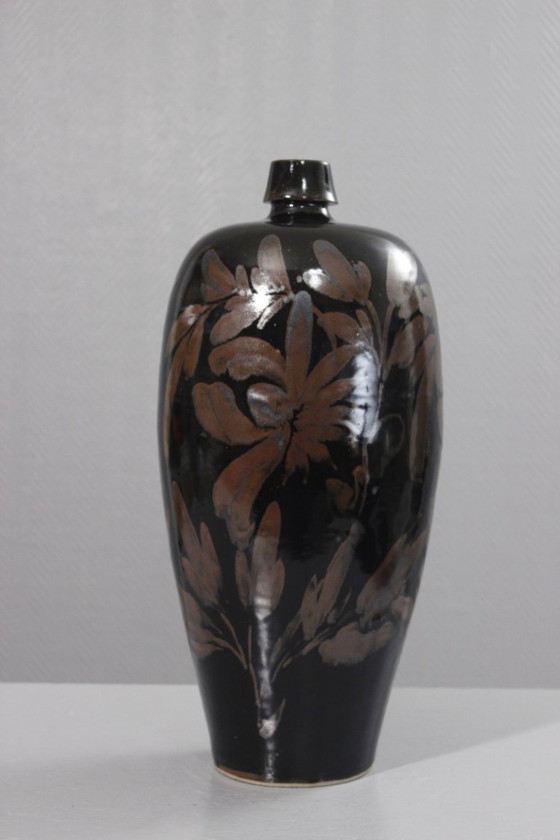 Image 1 of Large Meiping vase, Henan type, China, 20th century, 44cm