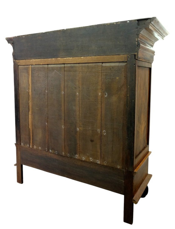 Image 1 of Mobile a viticcio in prezioso palissandro, 1700 circa.