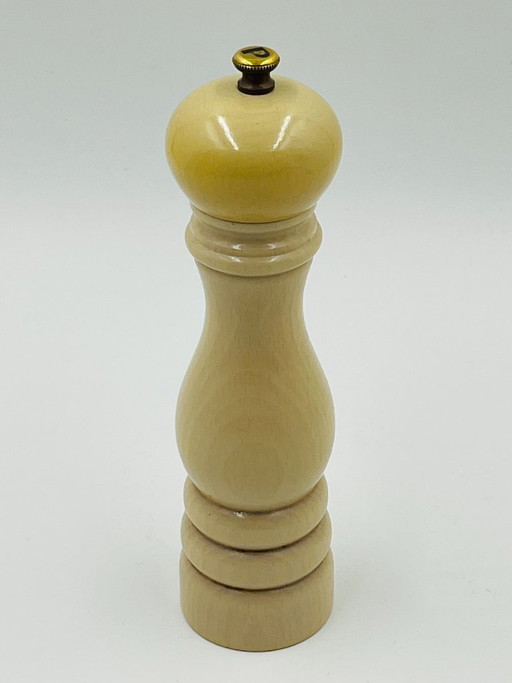 Peugeot Paris 22cm Wooden Pepper Mill – keukenaccessoires