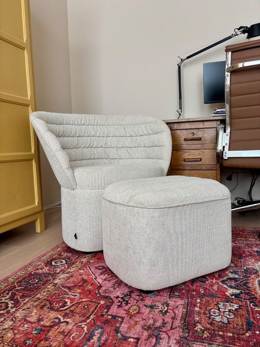 Sillón y otomana Phoebe de Fest Amsterdam