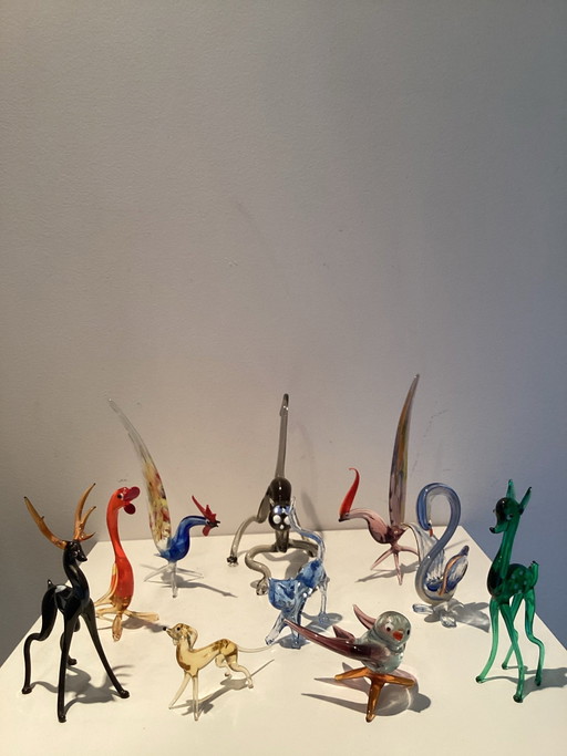 Wunderschönes Set (10x) Vintage Glas Tierfiguren - Handgeblasen im Mid-Century Murano-Stil. In ausgezeichnetem Zustand.