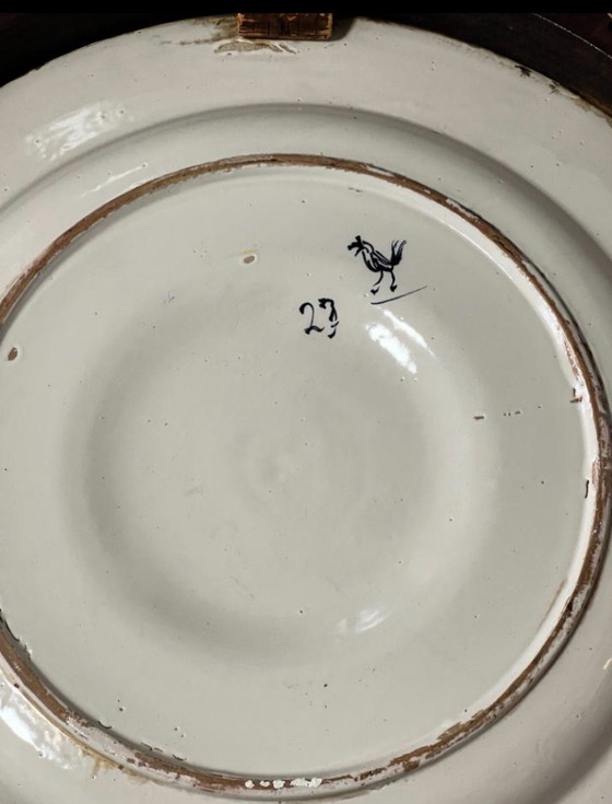 Image 1 of Grande assiette en porcelaine de Cantagalli, Italie, 19e siècle. Plat en majolique, style Urbino, peint à la main.