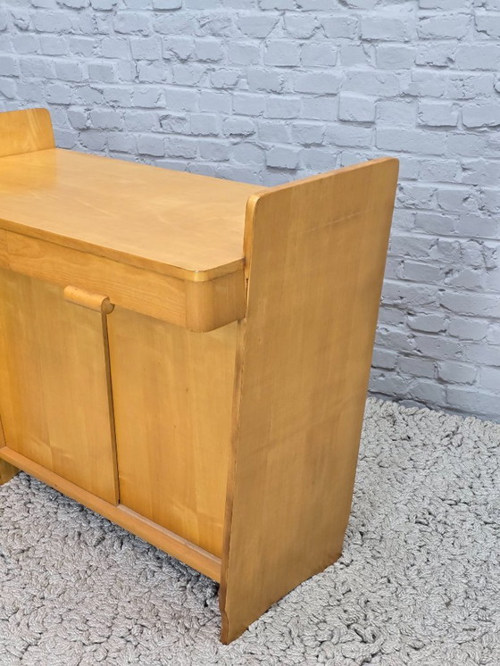 Image 1 of Commode en frêne de style Art déco, design milieu du siècle, avec tiroirs et portes coulissantes, années 1950.