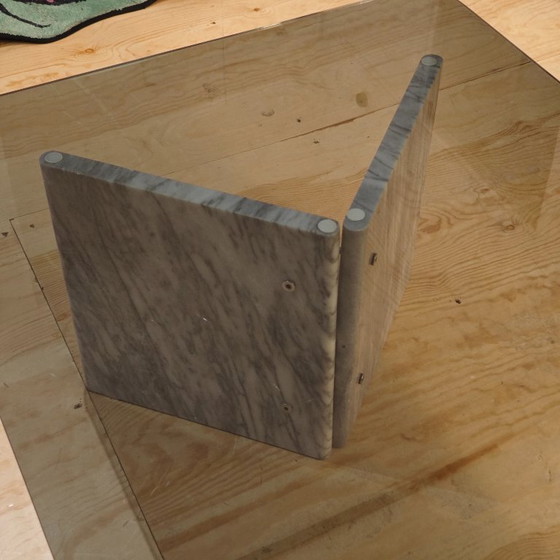 Image 1 of Vintage marmer en rookglas salontafel