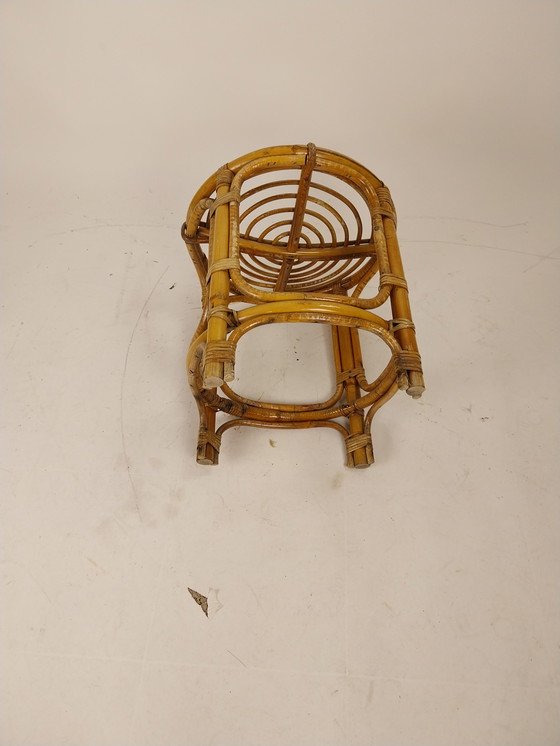Image 1 of 1 x 1950's Franse rotan kruk. 42cm hoog 40cm doorsnede 