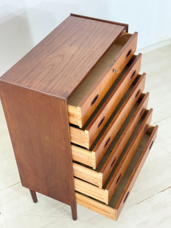 Image 1 of Magnifique commode en teck / Commode danoise / Meuble-lavabo vintage / Design danois