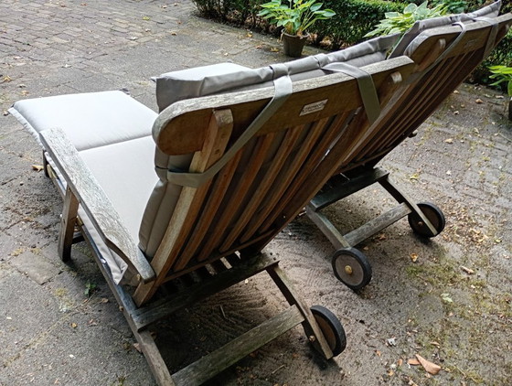 Zwei Teakholz-Liegestühle „Titanec“ – Teakea, Gartenstühle, Wood, Textile (photo 6 of 8)