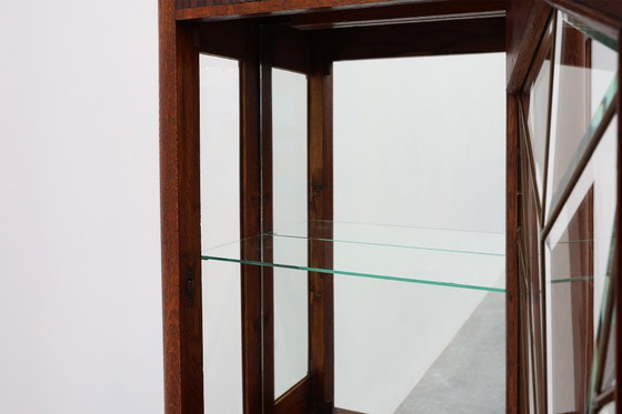 Image 1 of Mobiletto Art Déco francese in rovere con vetro piombato bisellato, ca. 1920