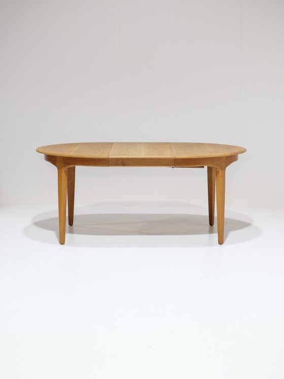 Image 1 of Tavolo da pranzo allungabile Henning Kjaernulf modello 62 rovere Sorø