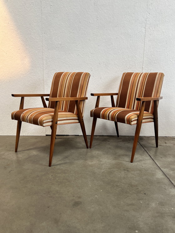 Image 1 of Deux fauteuils vintage en bois avec tissu rayé, 1970