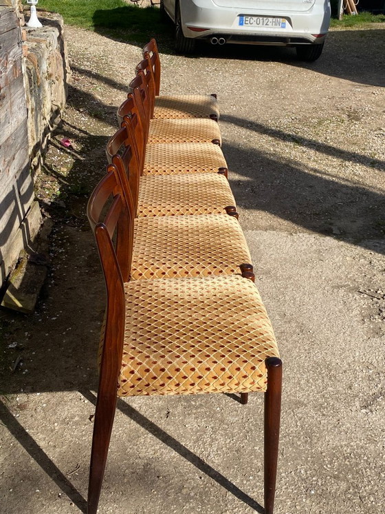 Image 1 of Set van 6 vintage Scandinavische stoelen uit de jaren 50 in palissanderhout.