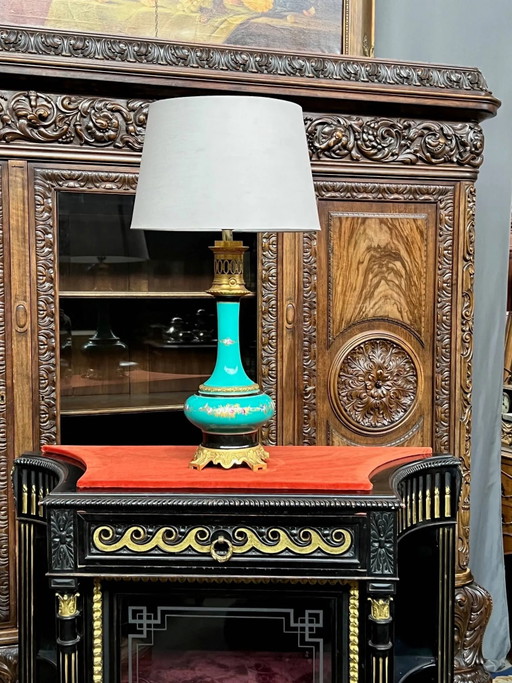 Lamp. Rare turquoise colour. Porcelain, gilded bronze. – tafellampen (photo 2 of 6)