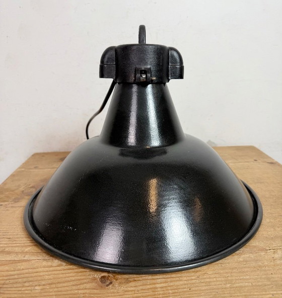 Image 1 of Set of 4 Industrial Black Enamel Factory Lamps with Cast Iron Top, 1950s