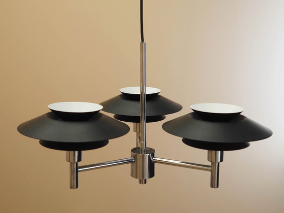 Lampada a sospensione Genoa con tre paralumi, in metallo, Harald Nyborg A/S, Danimarca, stile contemporaneo (photo 3 of 16)