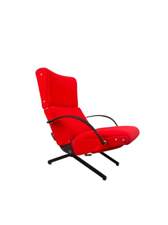 Image 1 of P40 loungestoel van Osvaldo Borsani voor Tecno