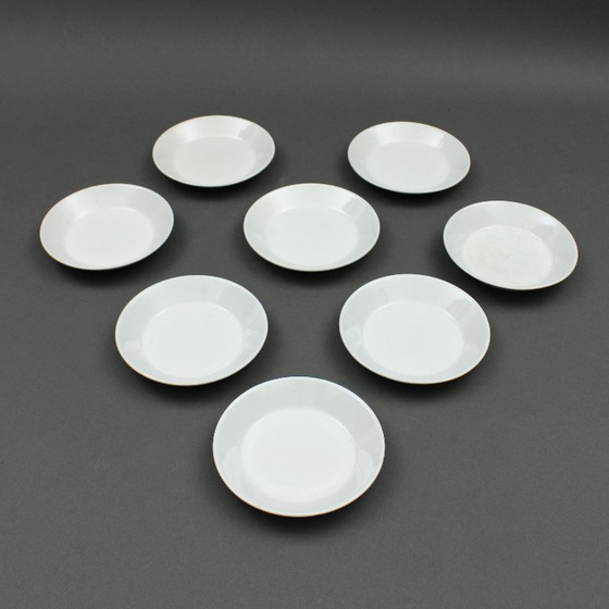 Image 1 of Kaj Franck (1911-1989) - juego de 8 platos - modelo Kilta - fabricante Arabia Finlandia - años 60