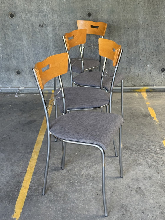 Image 1 of Set di 4 sedie da pranzo Plumma