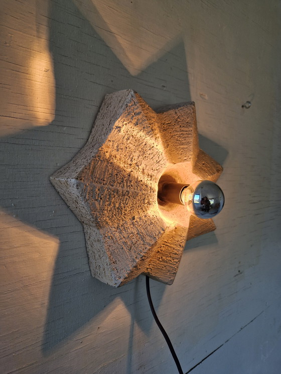 Image 1 of Vintage keramische wandlamp in de vorm van een ster