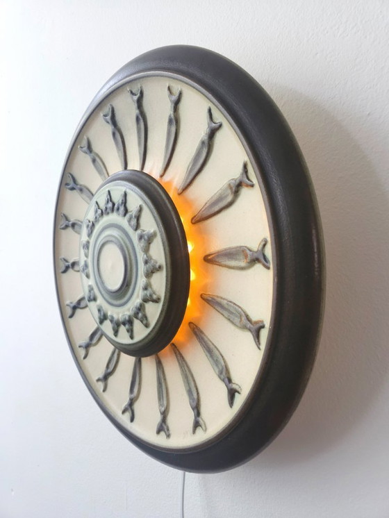 Image 1 of Keramieken vintage wandlamp, aardewerken brutalist wandlamp, groene en bruine aardetinten keramieken lamp