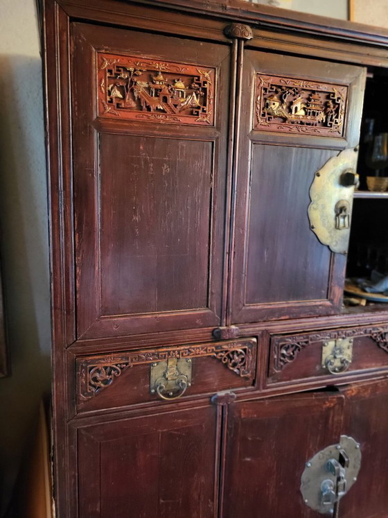 Image 1 of Antique Chinese cabinet in solid wood – brass fittings