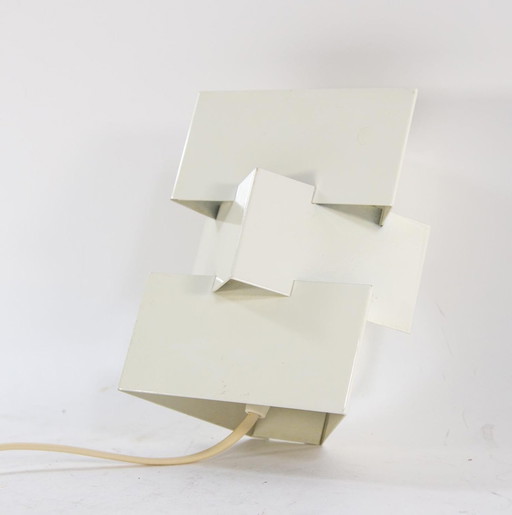 Anvia witte geometrische Wandlamp jaren ‘ 60 Design J.Hoogervorst 